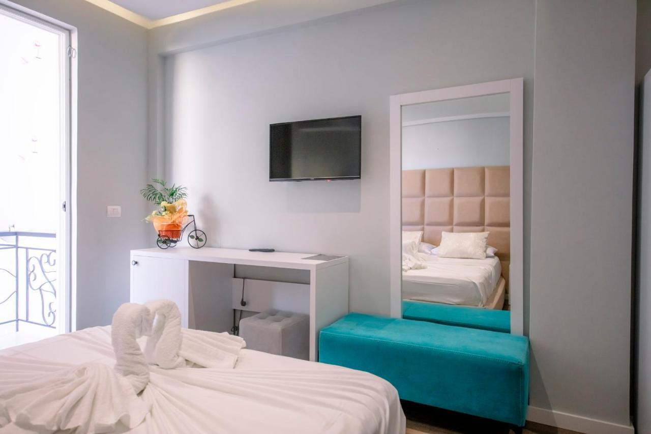Hotel Olsi Sarandë Eksteriør billede